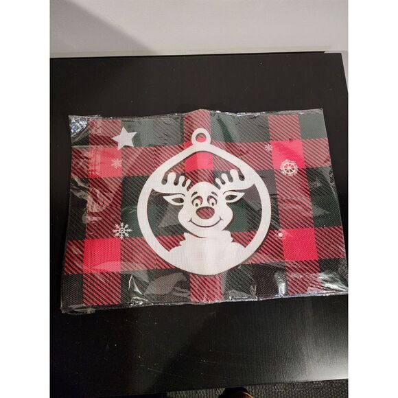 Christmas Placemats Set‎ of 4 Buffalo Plaid Red Green - Picture 1 of 6